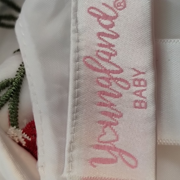 2 Baby dresses - Picture 8 of 9